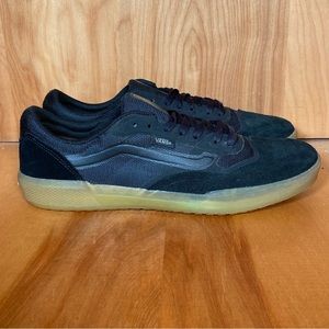 Mens 9 Vans Ave Pro Skate Shoes Black SEF1516